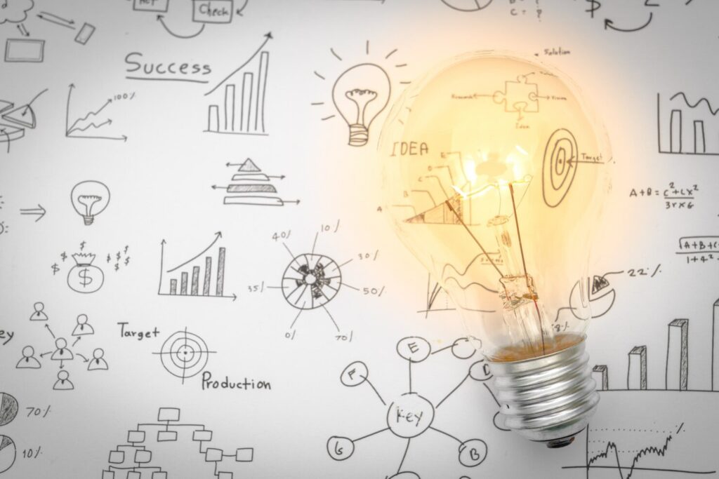 light-bulb-with-drawing-graph_1232-2775 - Seahawk expertise-website-quote