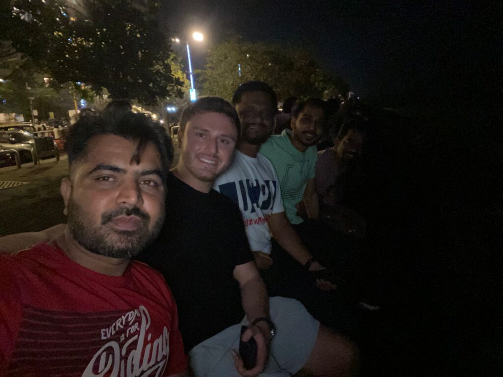Team-Roadtrip-Marine-Drive-Mumbai - Seahawk Ryan with Mumbai team
