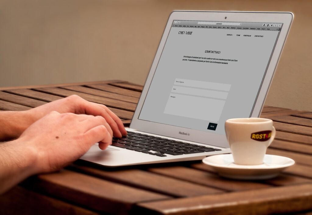 choose-a-template-or-start-from-scratch-building-mockup-website - Seahawk choose-a-template-or-start-from-scratch-building-mockup-website